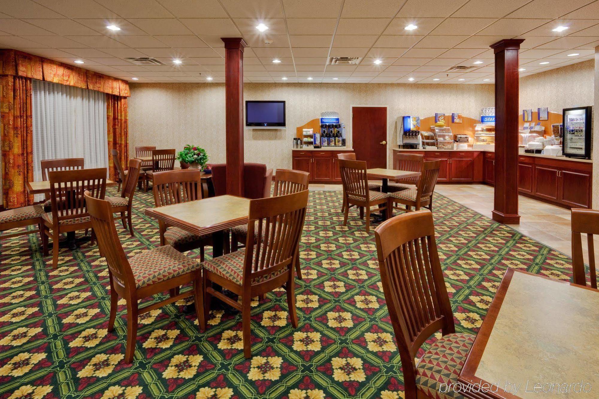 Holiday Inn Express & Suites Gibson By Ihg New Milford Buitenkant foto
