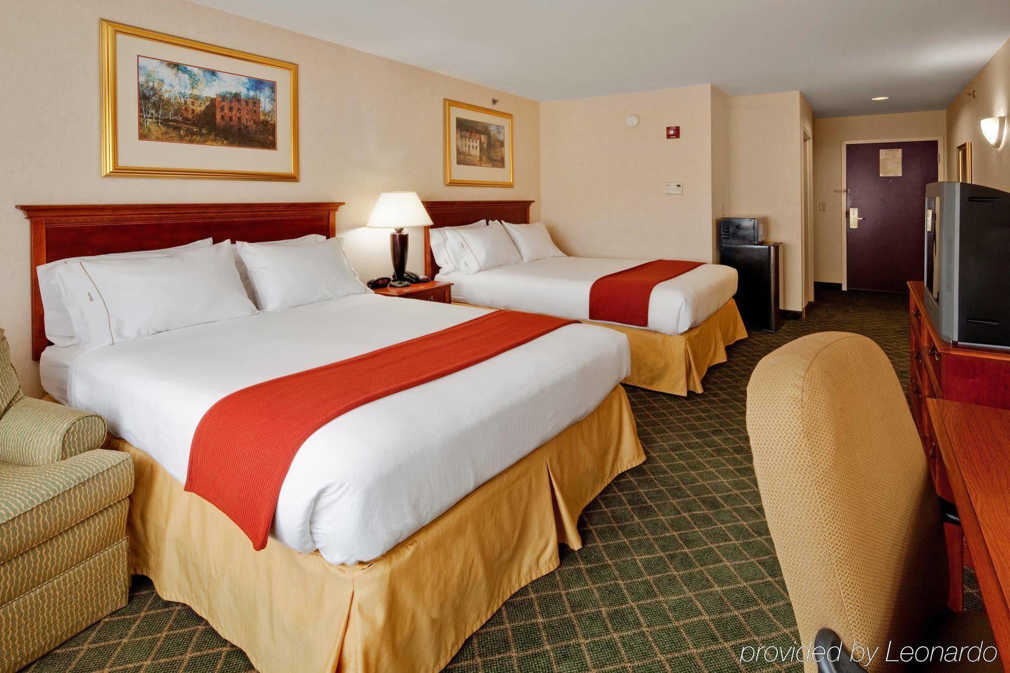 Holiday Inn Express & Suites Gibson By Ihg New Milford Buitenkant foto