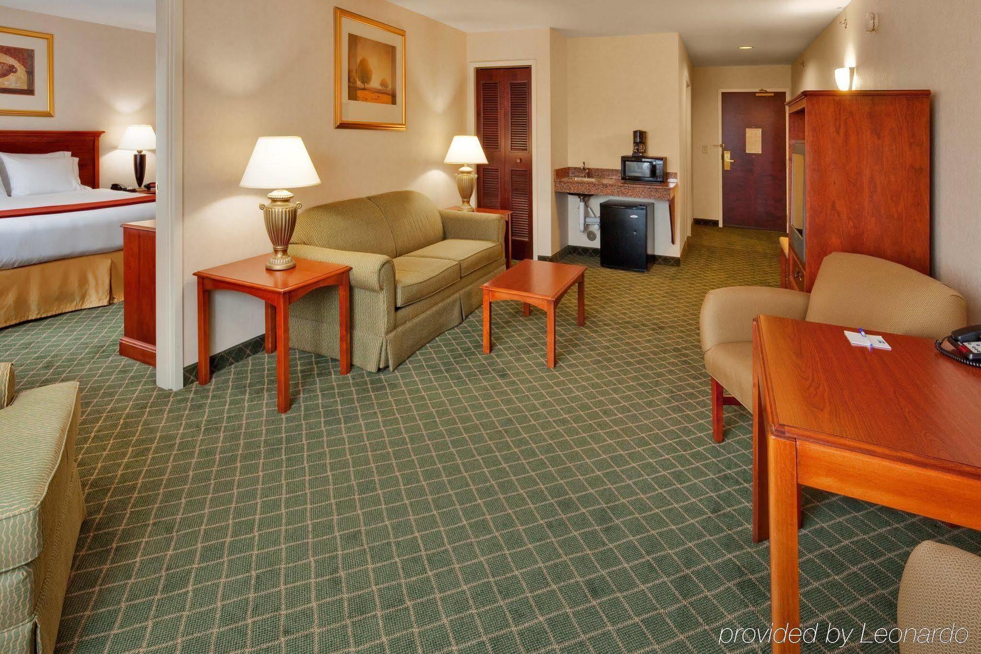 Holiday Inn Express & Suites Gibson By Ihg New Milford Buitenkant foto